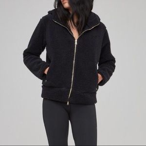 Like new VARLEY viceroy jacket.